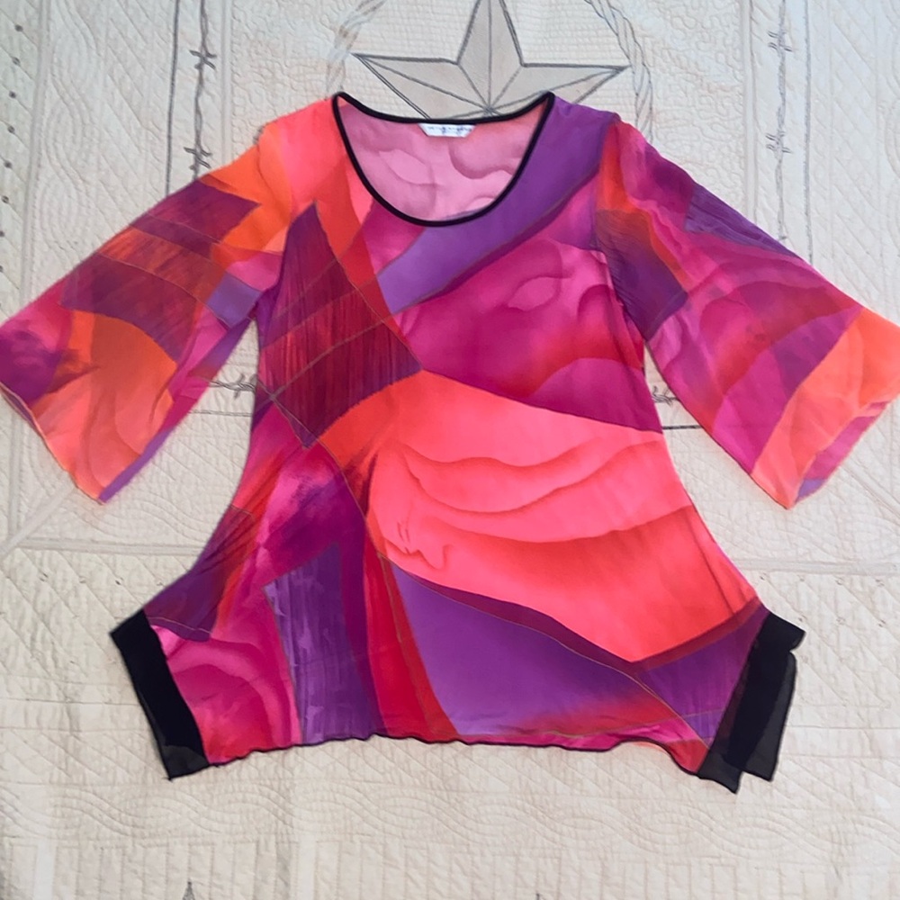 Peter Nygard NWT women’s long sleeve Tunic top size small red/Pink/purple